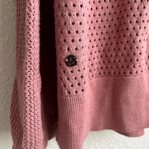 Lululemon Still Movement Wrap - Picture 8 of 10